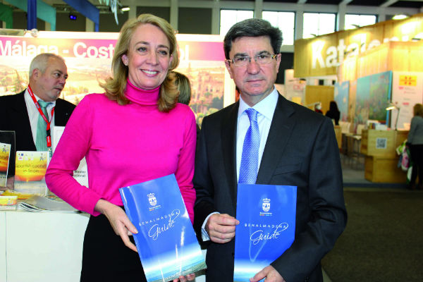 El Ayuntamiento firmará un convenio para crear una línea marítima turística entre Benalmádena y Málaga